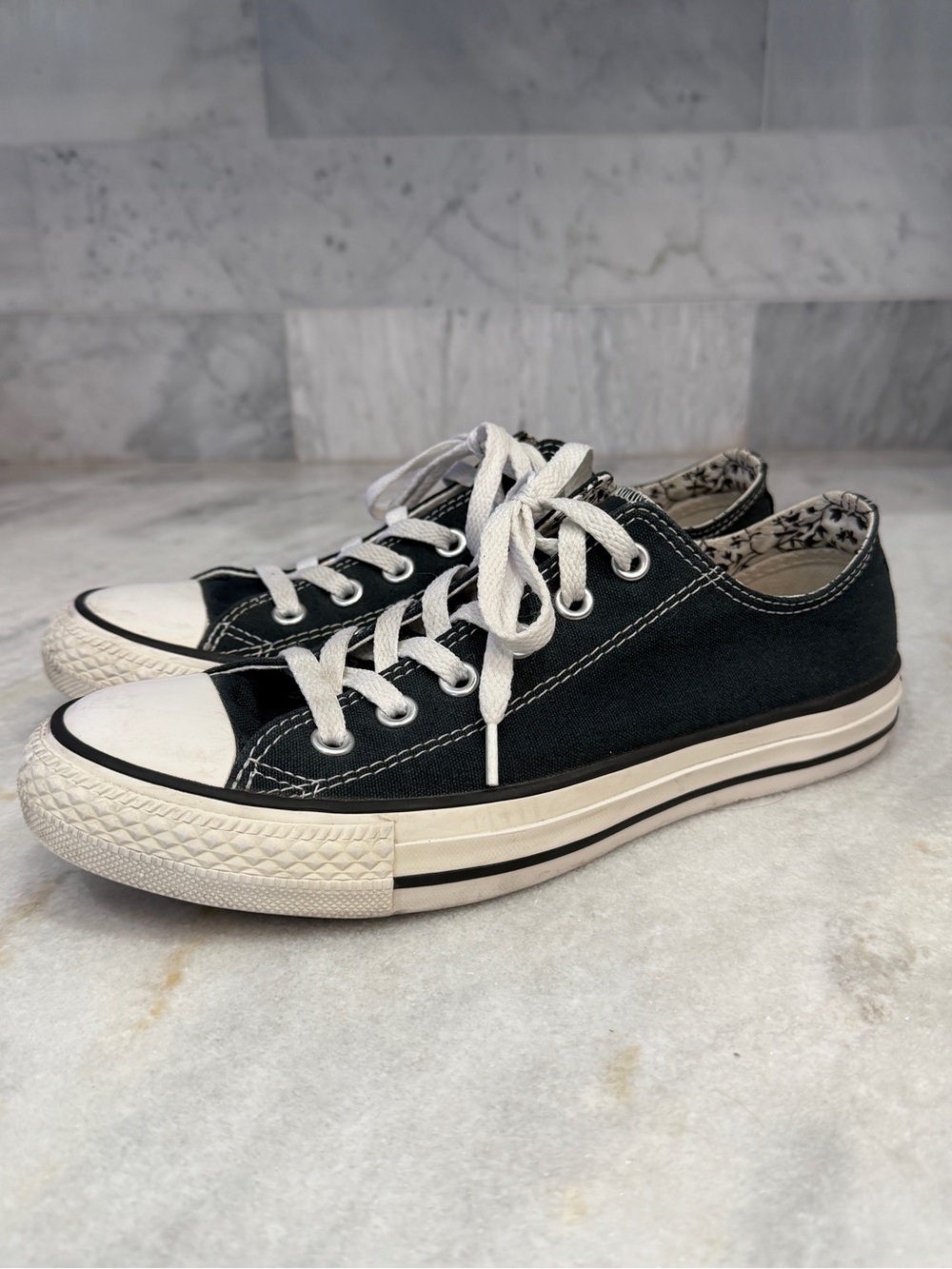 Converse Chuck Taylor All Star Black Double Tongue Low Top Sneakers Sz M6/W8
